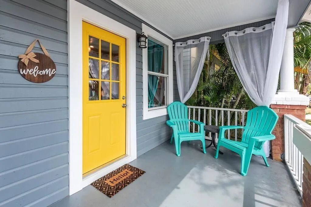 Apartment Franks Farmhouse Shotgun Style Apt In Ybor City Tampa